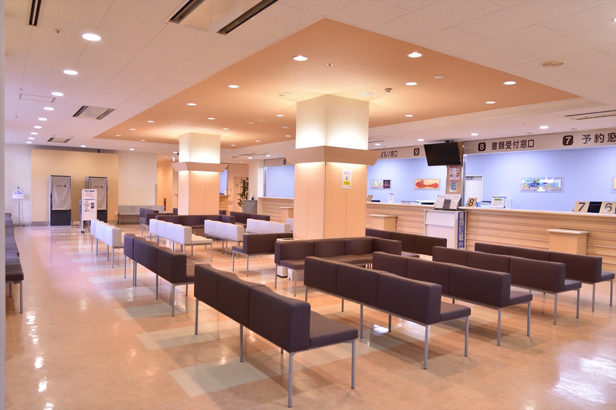 医療法人社団 善仁会 小山記念病院の看護師/准看護師 一般病院 正社員の求人情報イメージ2