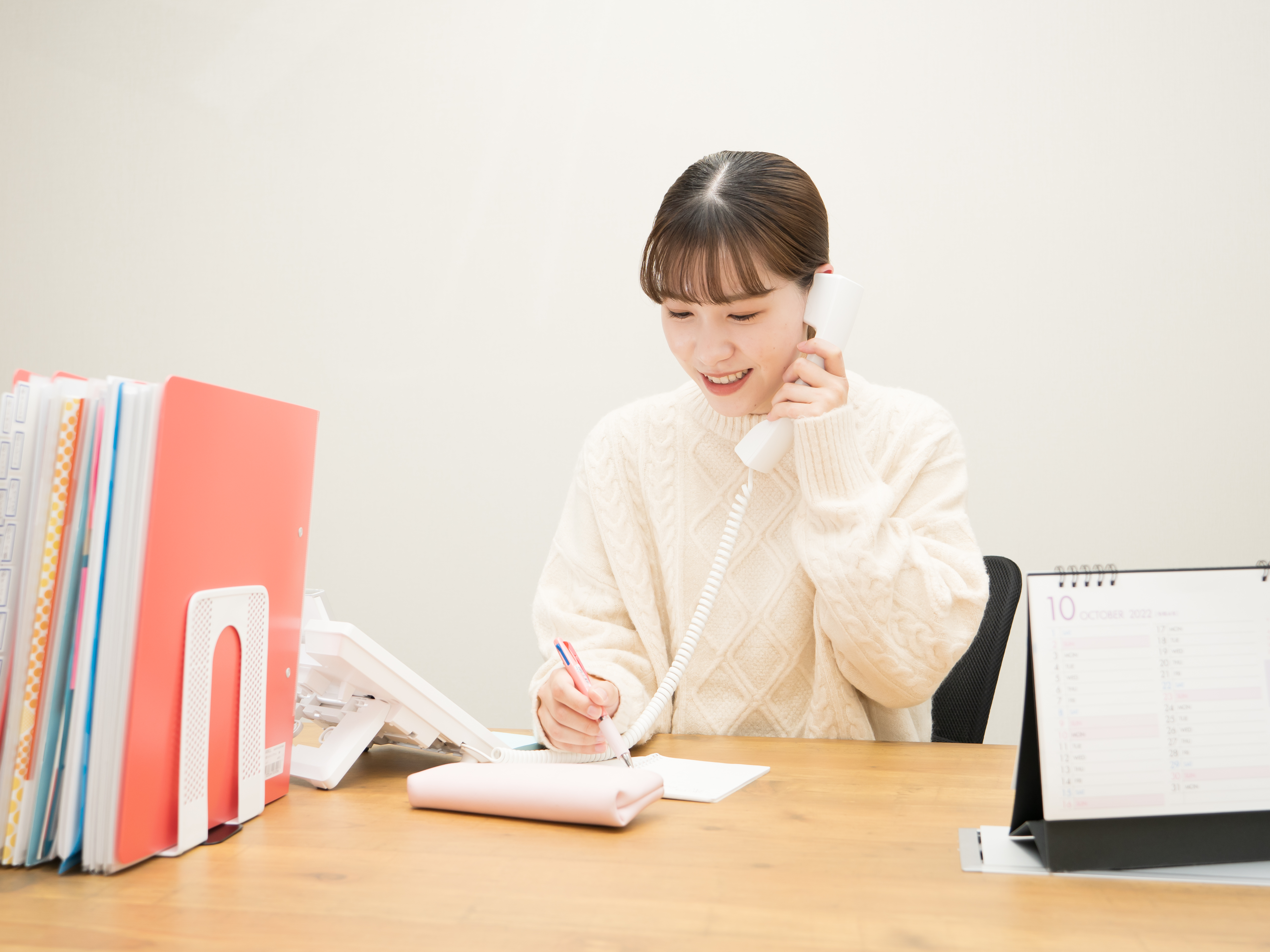 株式会社 AT 医療対応住宅ケアホスピス根岸の医療事務/受付 介護施設 住宅型有料老人ホーム 正社員の求人情報イメージ1