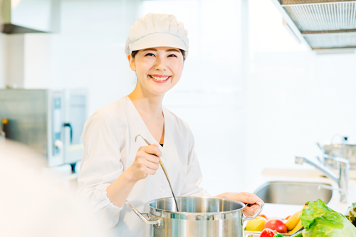 医療法人 杏林会 介護老人保健施設 リハビリパーク目黒の調理師/調理スタッフ 介護老人保健施設 正社員の求人情報イメージ2